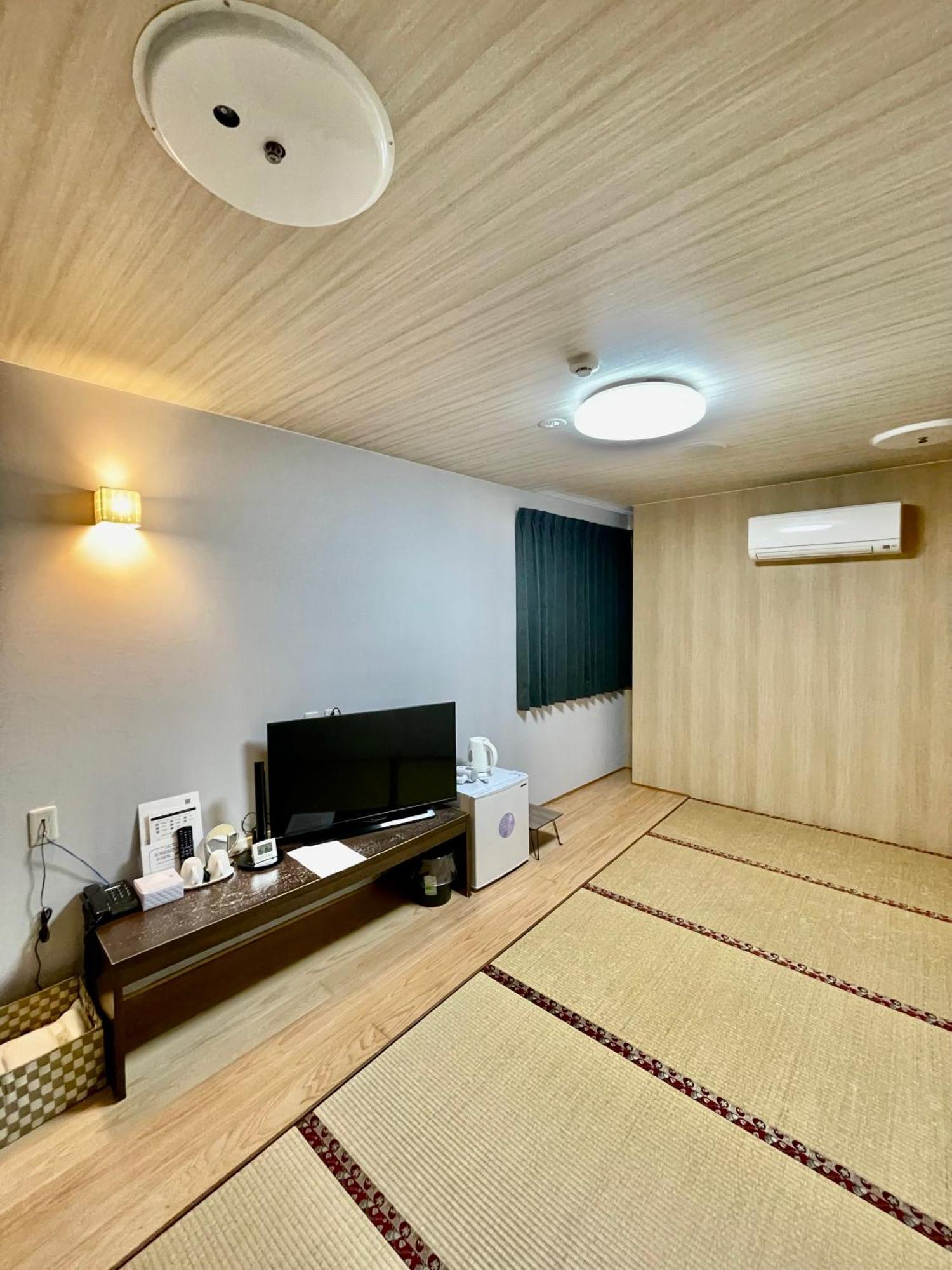 Hotel Select Inn Saitama Moroyama Ogose Bagian luar foto