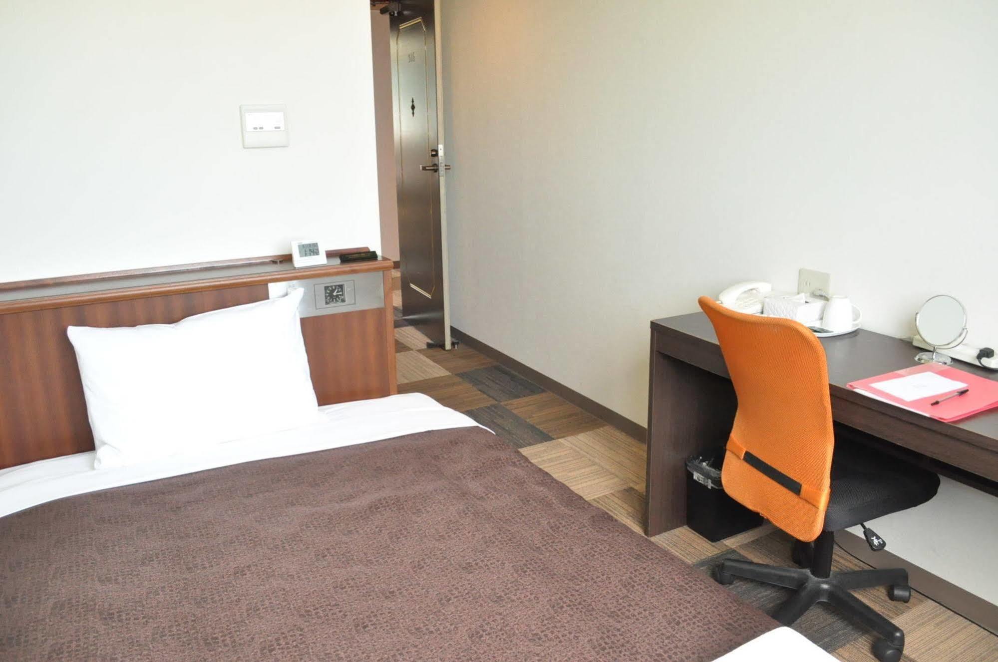 Hotel Select Inn Saitama Moroyama Ogose Bagian luar foto